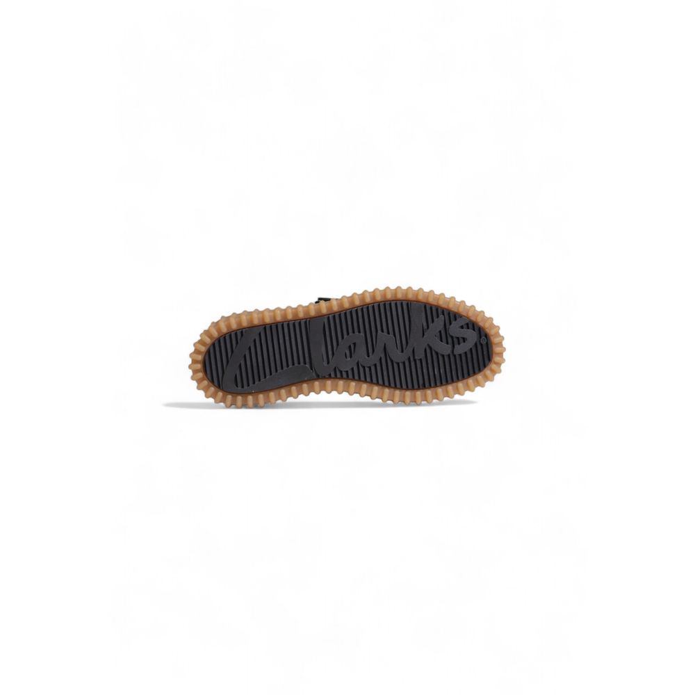 Black Sponge Flat Shoe - ventzia