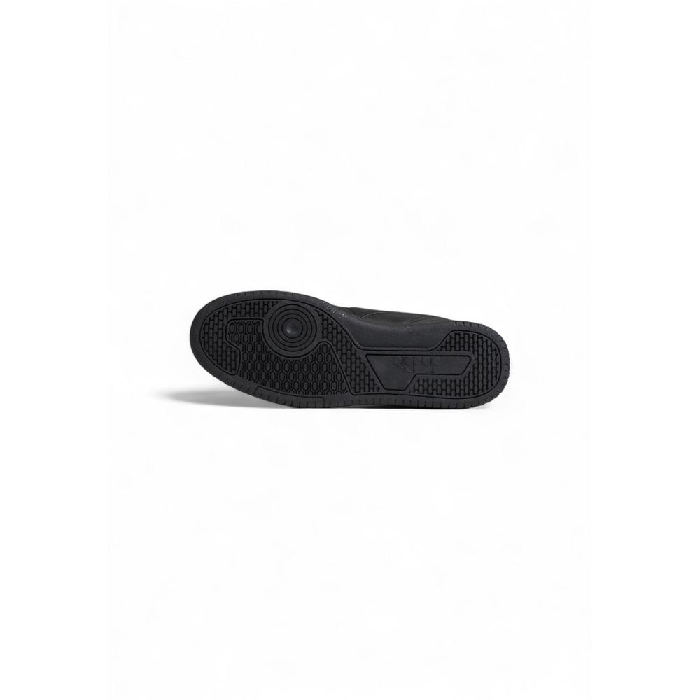 Black Artificial Leather Sneaker - ventzia