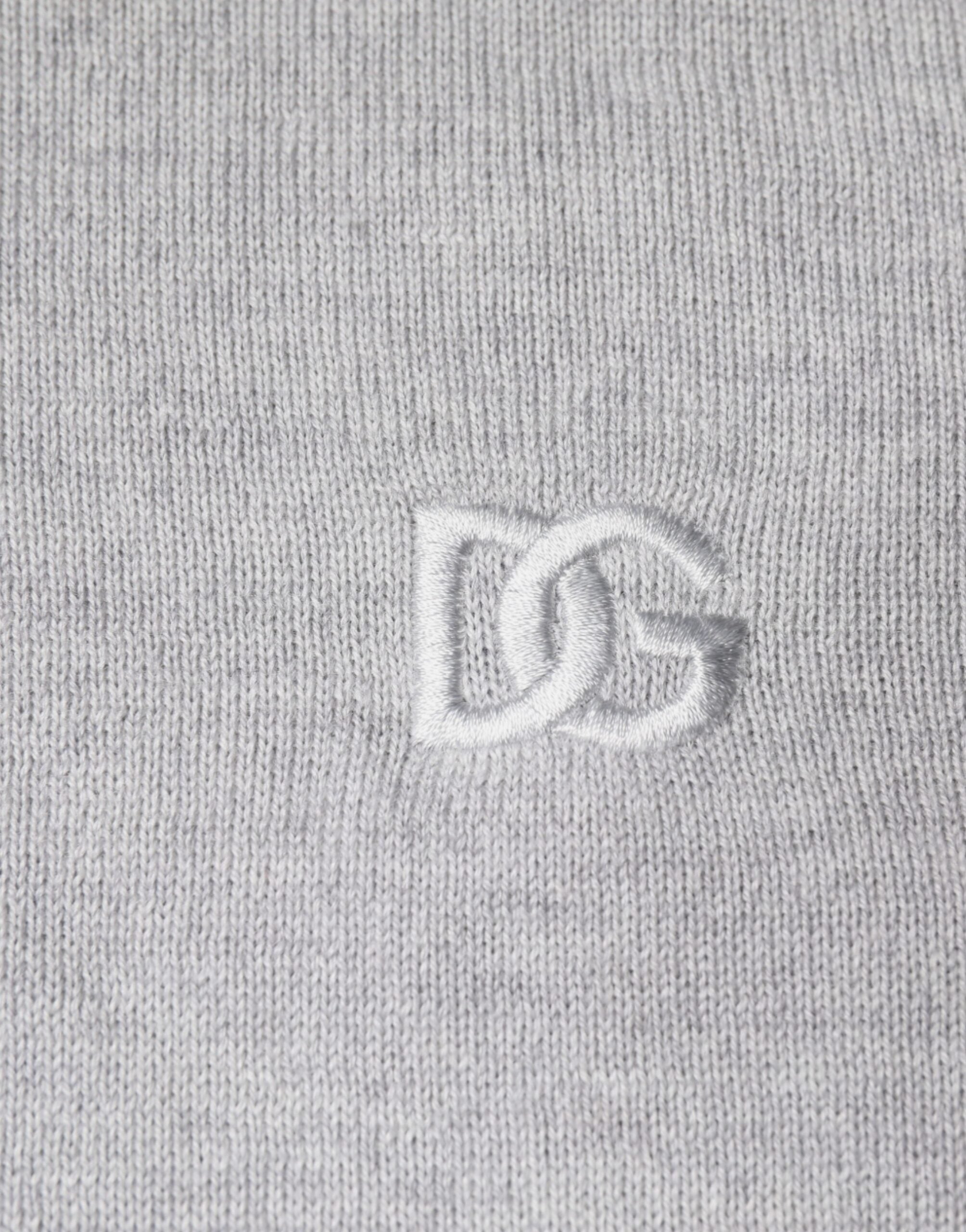 Light Gray Wool Crew Neck Pullover Sweater - ventzia