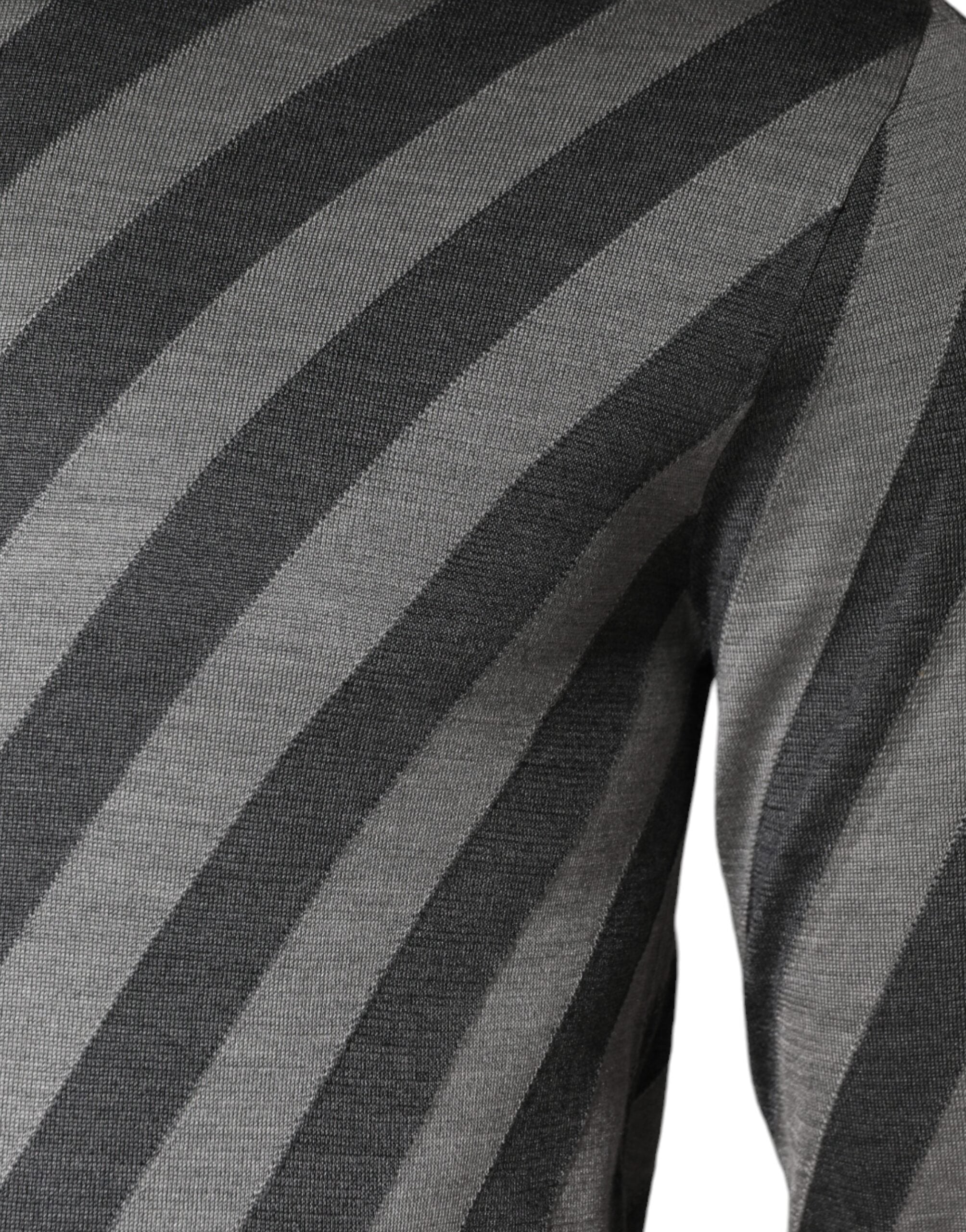 Gray Stripes Long Sleeve Round Neck Pullover Sweater - ventzia