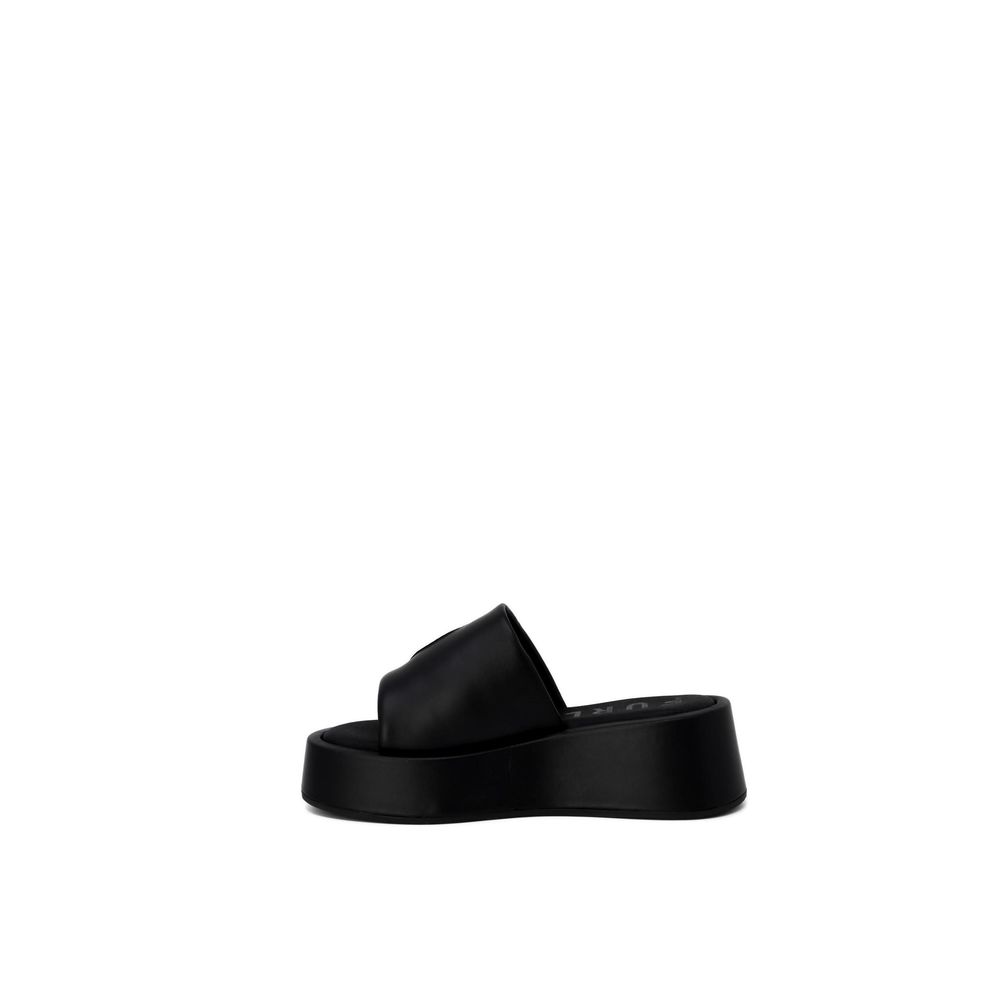 Black Leather Slipper - ventzia