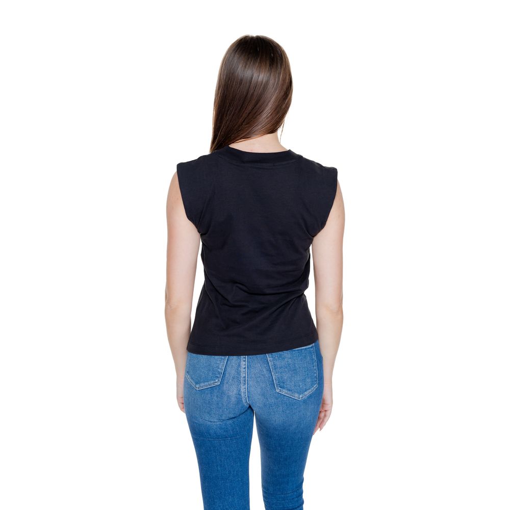 Black Cotton T-Shirt - ventzia