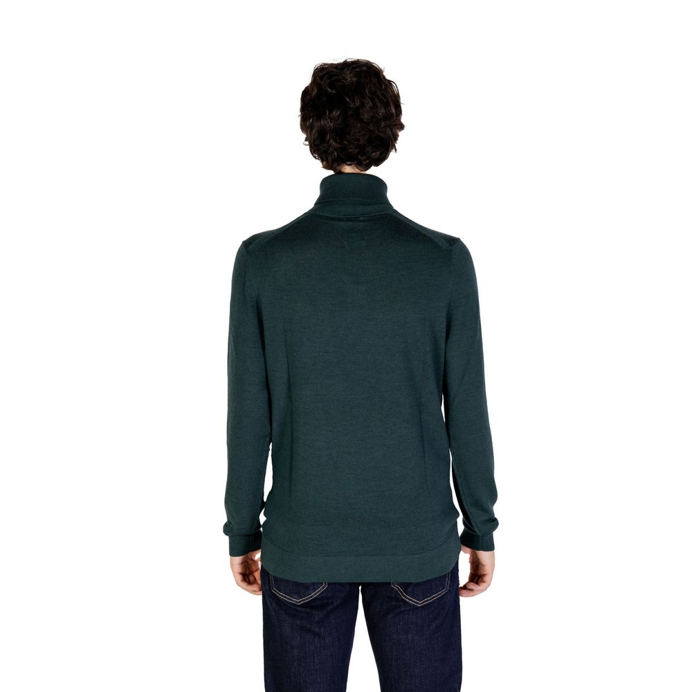 Green Wool Turtleneck - ventzia