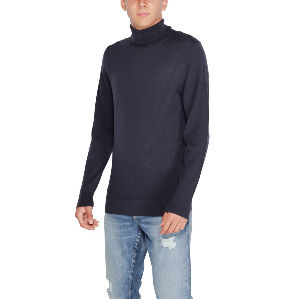 Blue Wool Turtleneck - ventzia