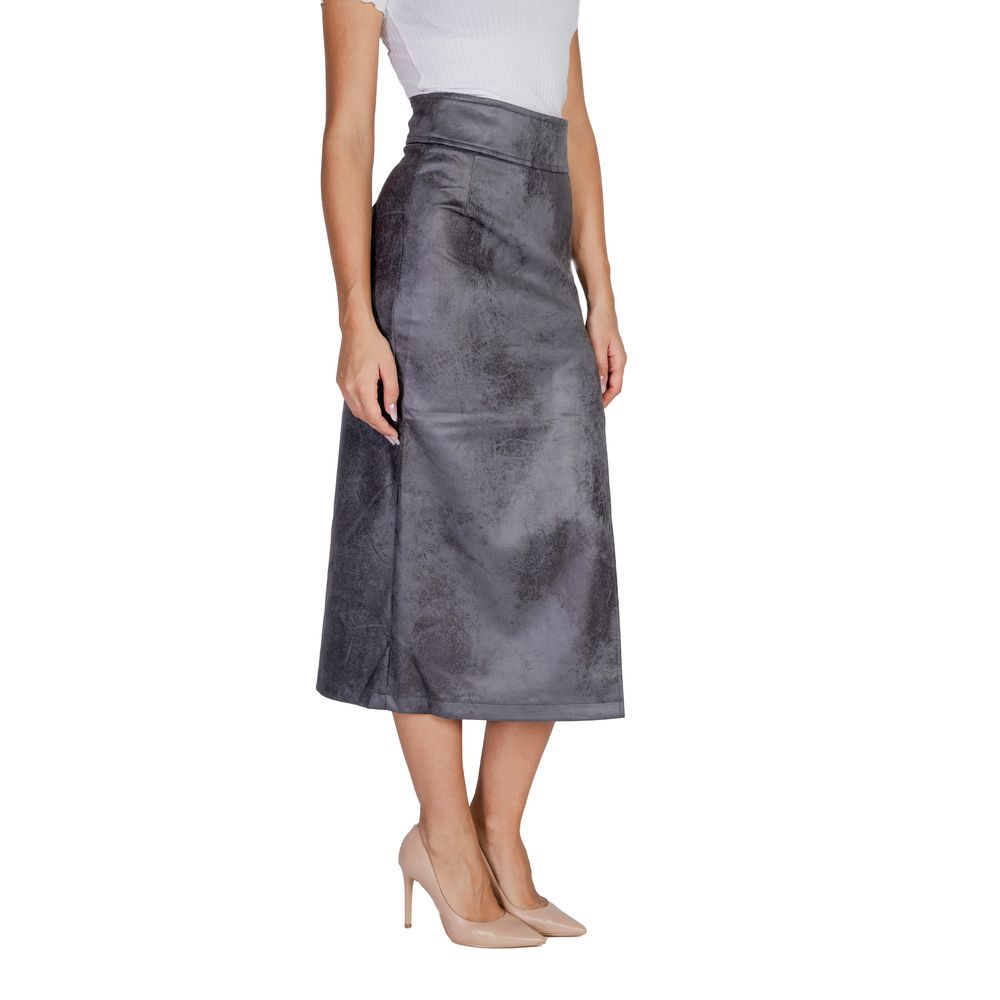 Gray Artificial Leather Skirt - ventzia