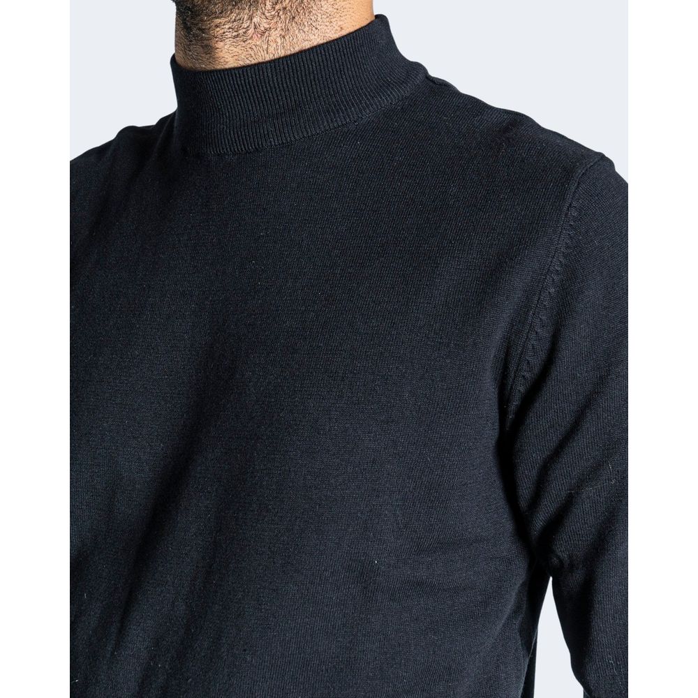 Black Cotton Sportswear - ventzia