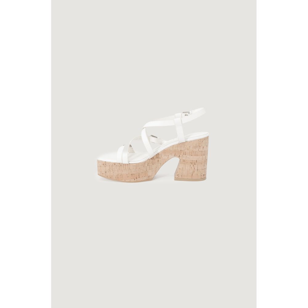 Beige Leather High Heel - ventzia