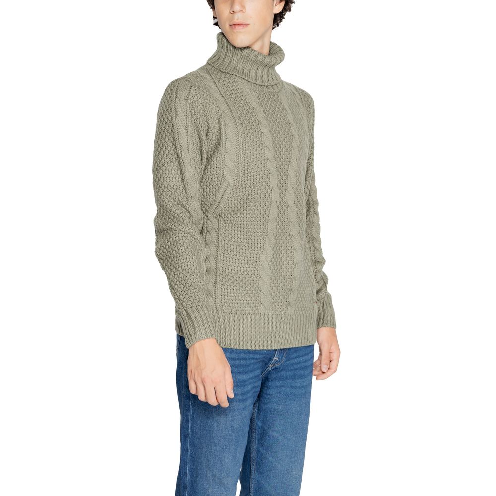 Green Polyester Sweater - ventzia