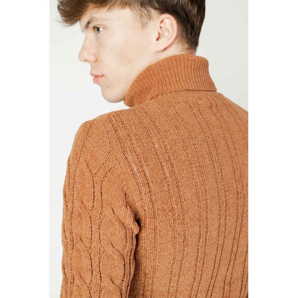 Brown Synthetic Turtleneck - ventzia