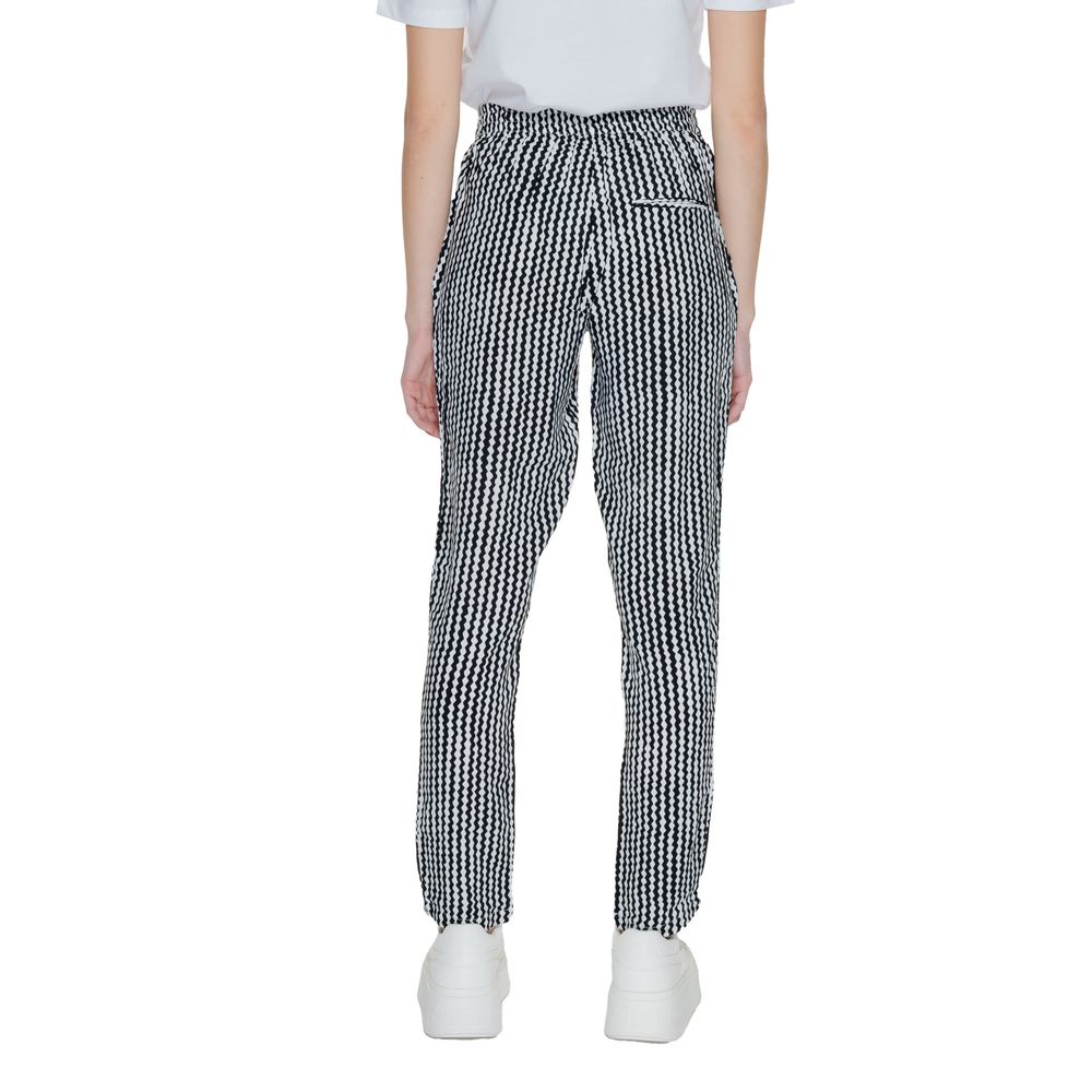 Black Viscose Pant - ventzia