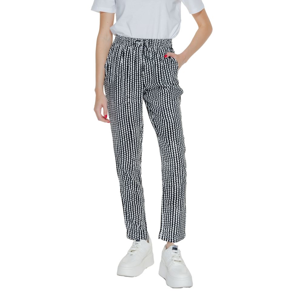 Black Viscose Pant - ventzia