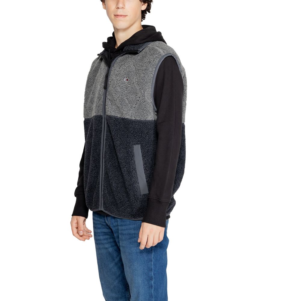Black Recycled Polyester Sleveless Jacket - ventzia