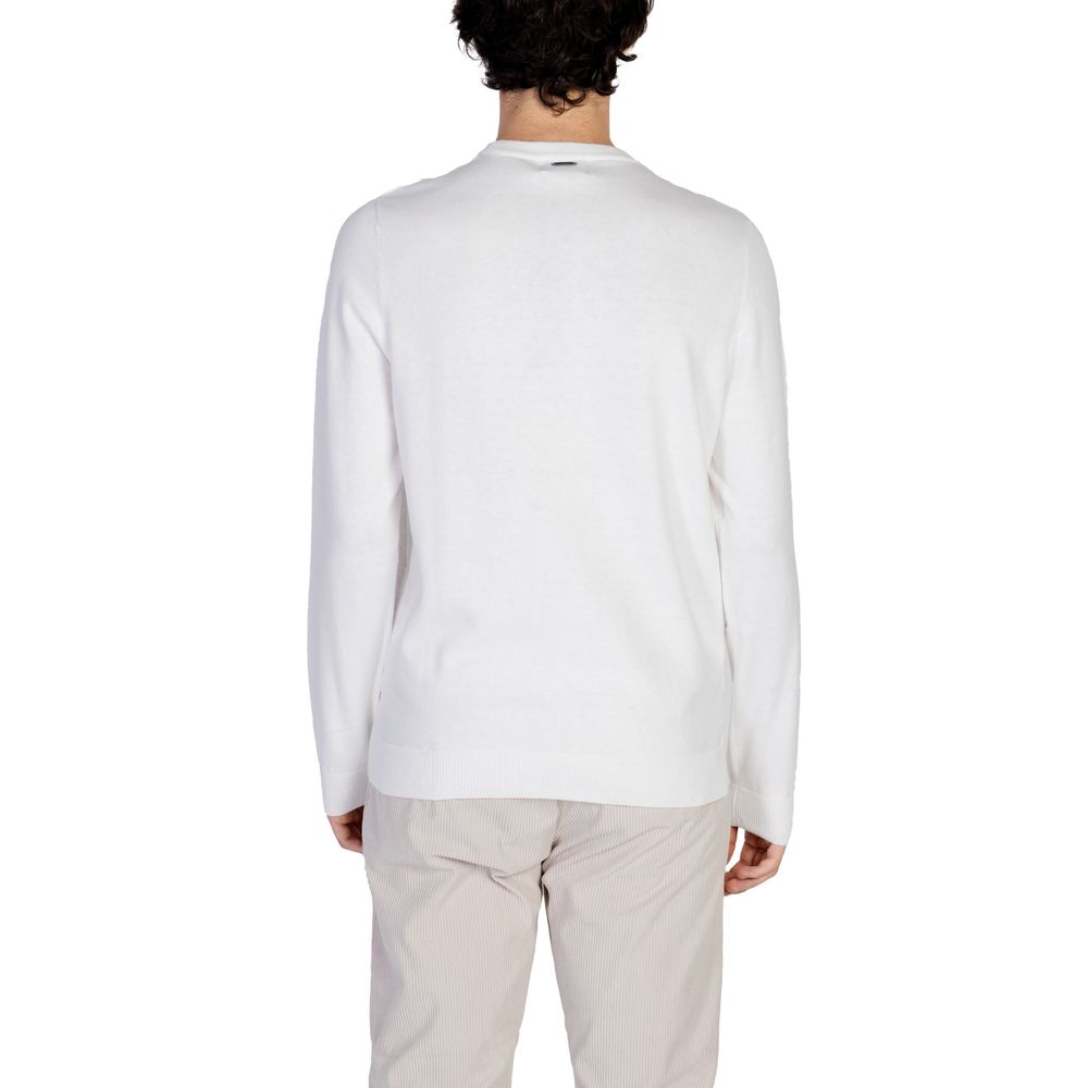 White Cotton Sportswear - ventzia