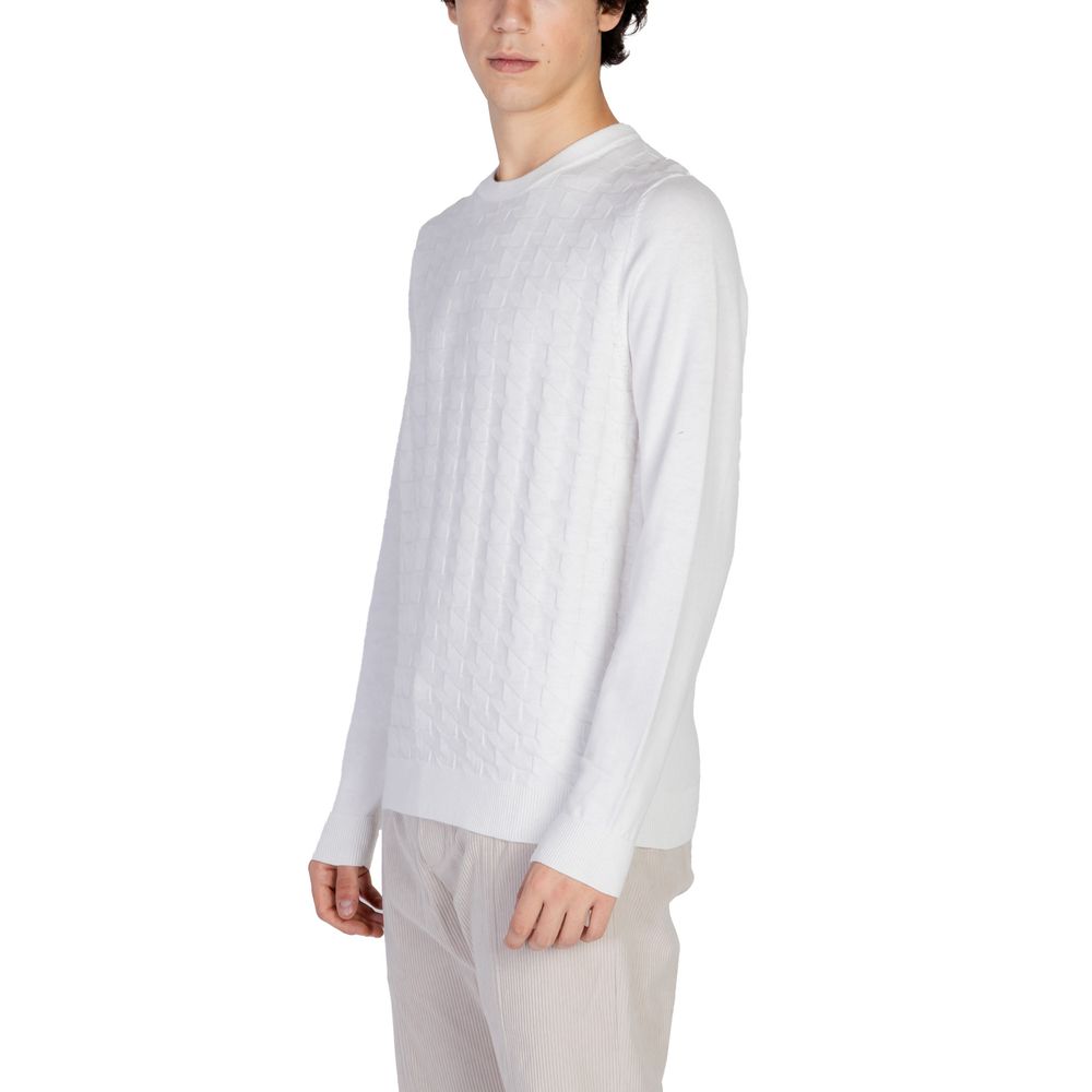 White Cotton Sportswear - ventzia