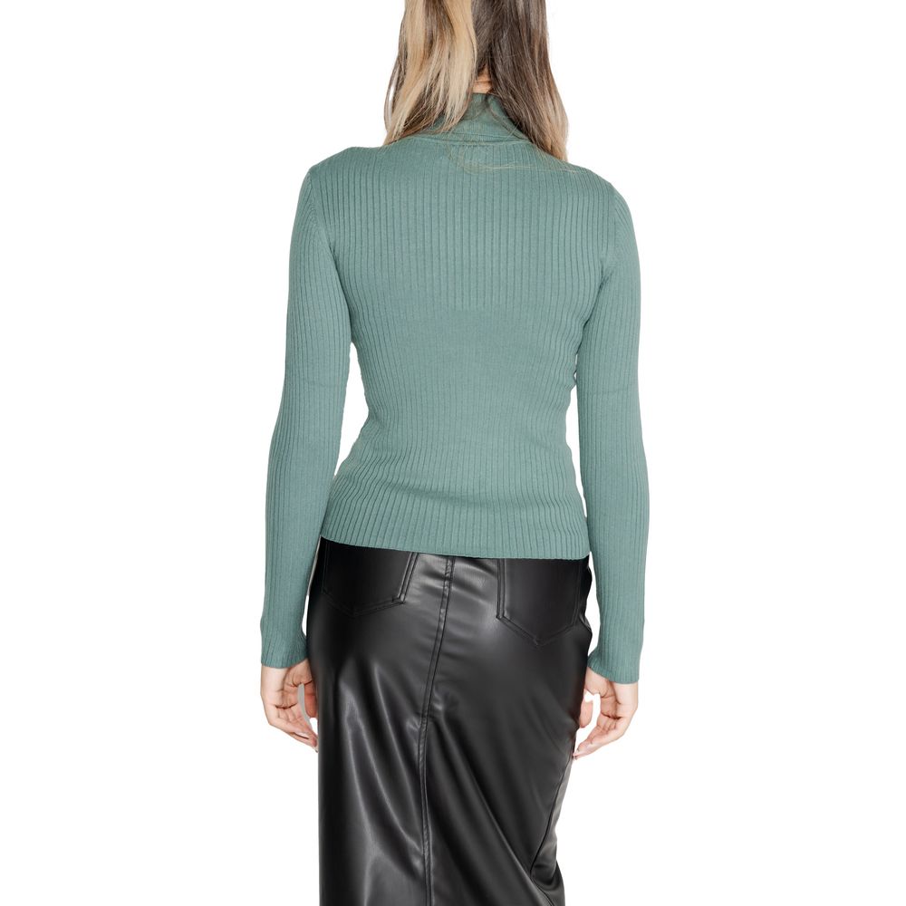 Turquoise Viscose Sportswear - ventzia
