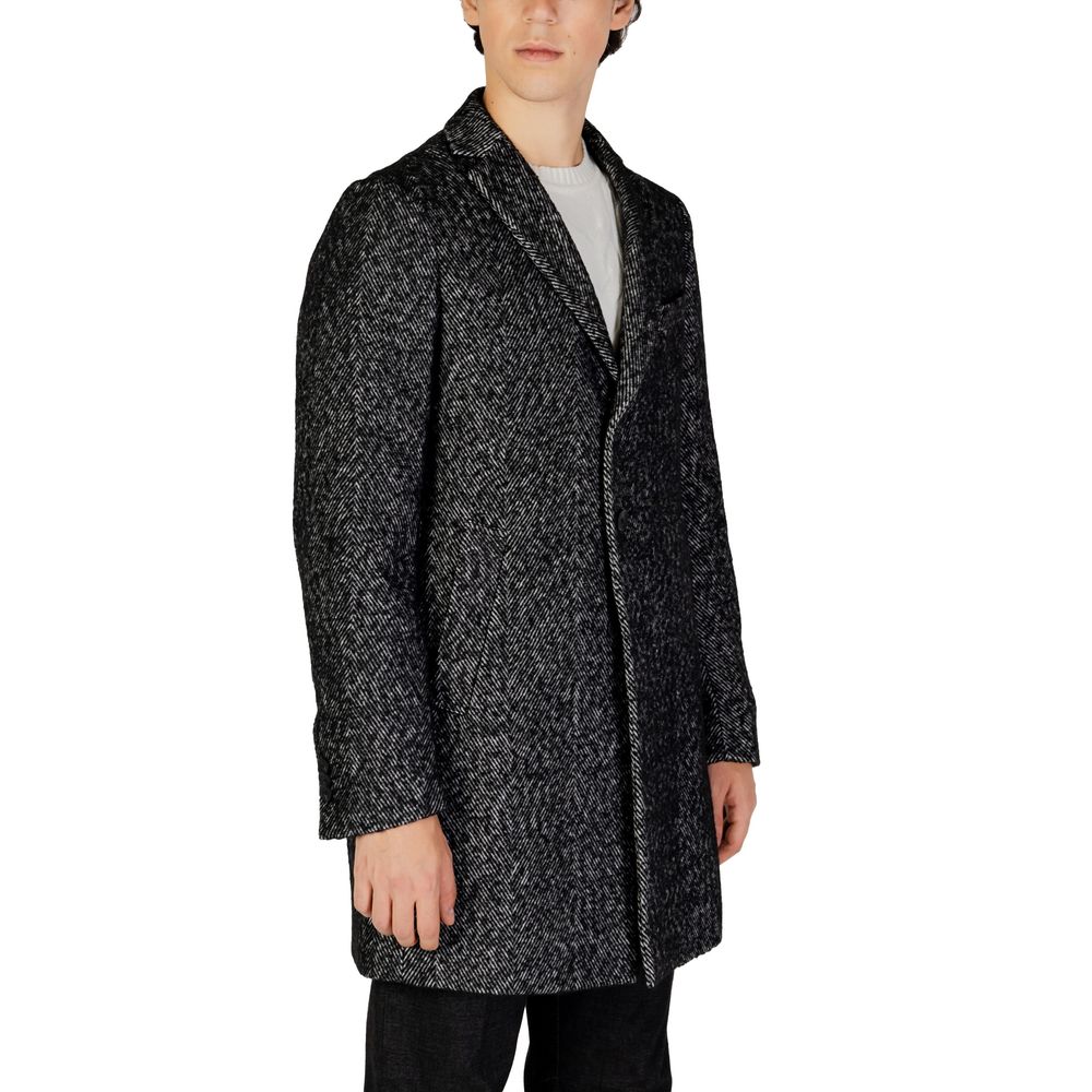 Black Polyester Coat - ventzia