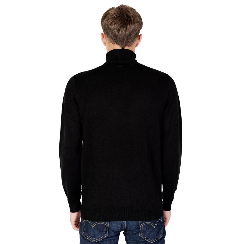 Black Wool Turtleneck - ventzia