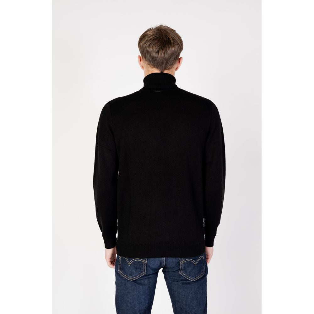 Black Wool Turtleneck - ventzia