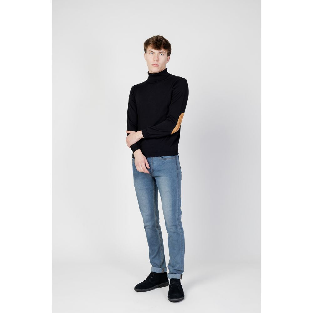 Black Viscose Turtleneck - ventzia