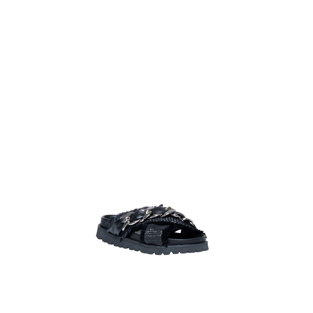 Black Polyethylene Sandal - ventzia