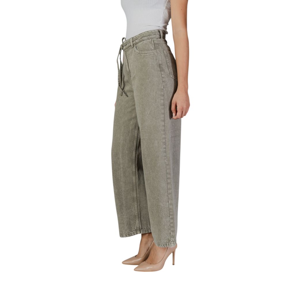Green Cotton Bootcut Jean - ventzia