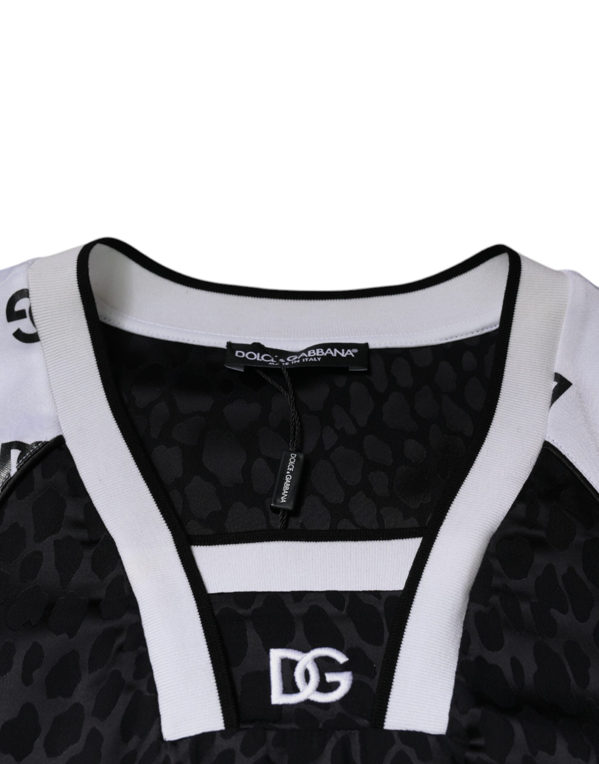 Black White Logo Men Short Sleeves T-shirt - ventzia