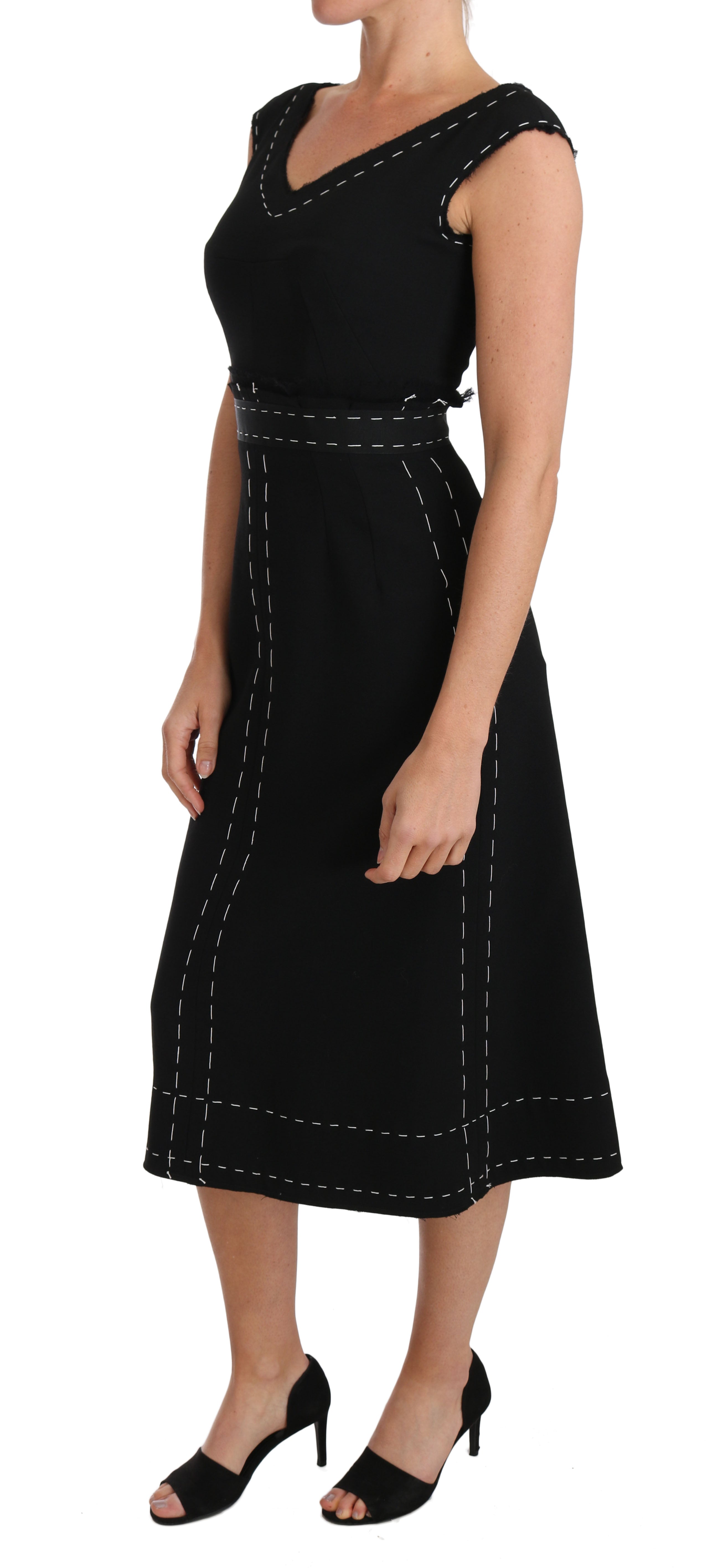 Elegant Black Sheath Wool Dress - ventzia