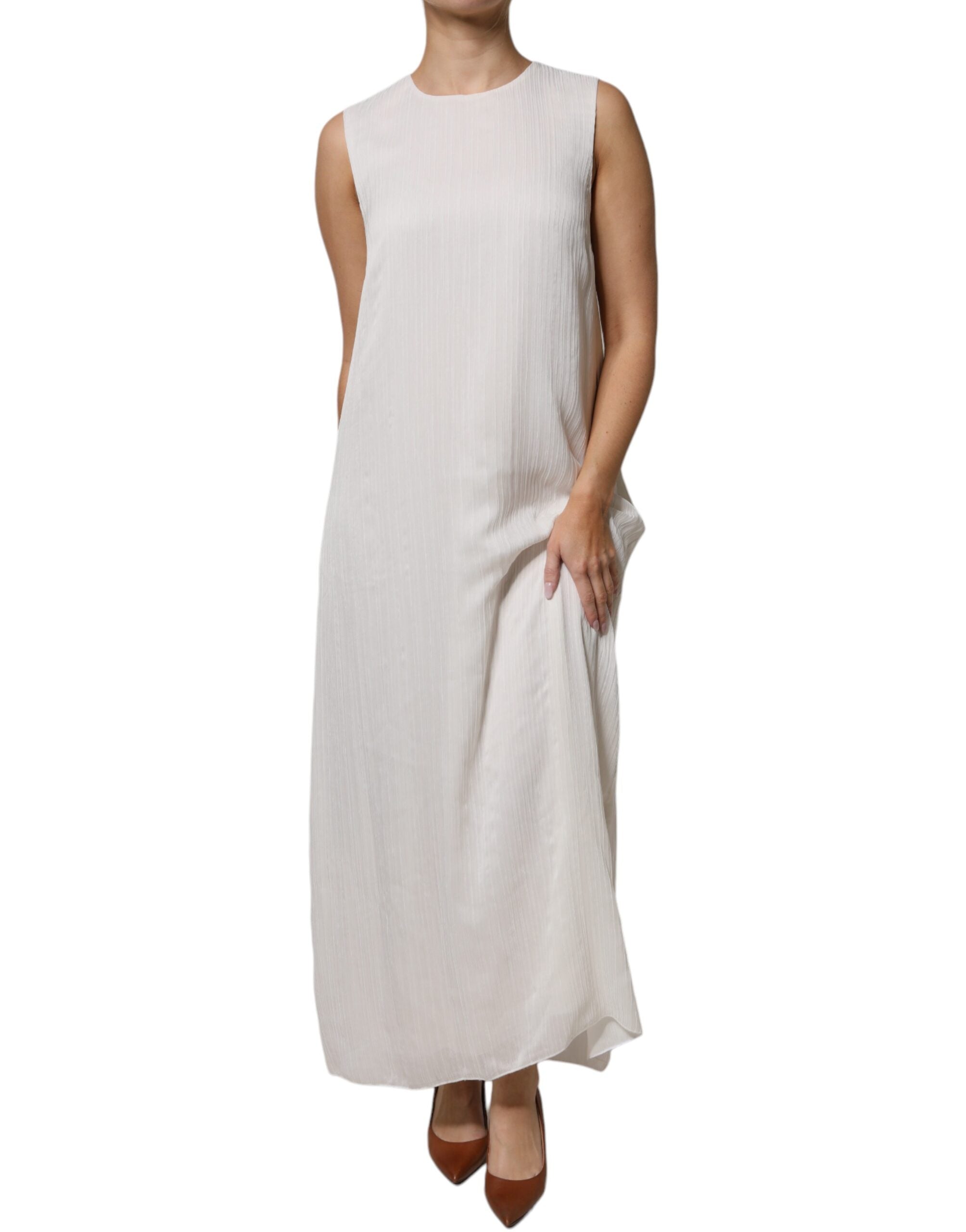 White Sleeveless Round Neck Shift Long Maxi Dress - ventzia