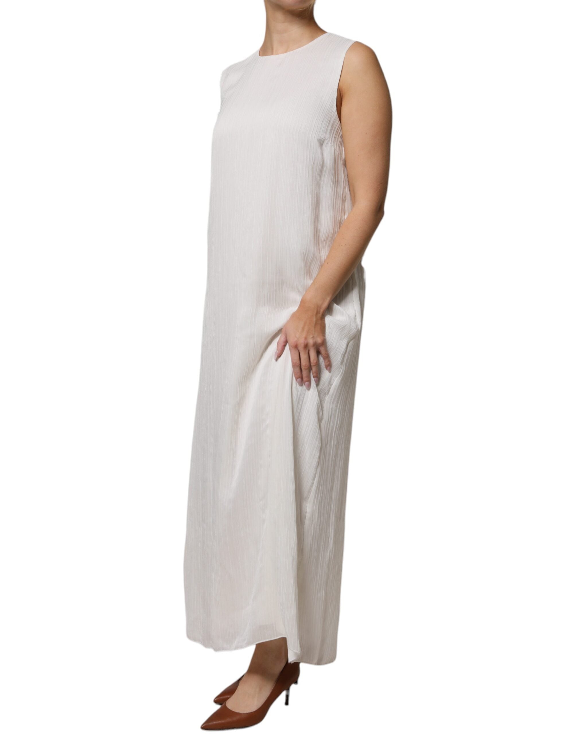 White Sleeveless Round Neck Shift Long Maxi Dress - ventzia