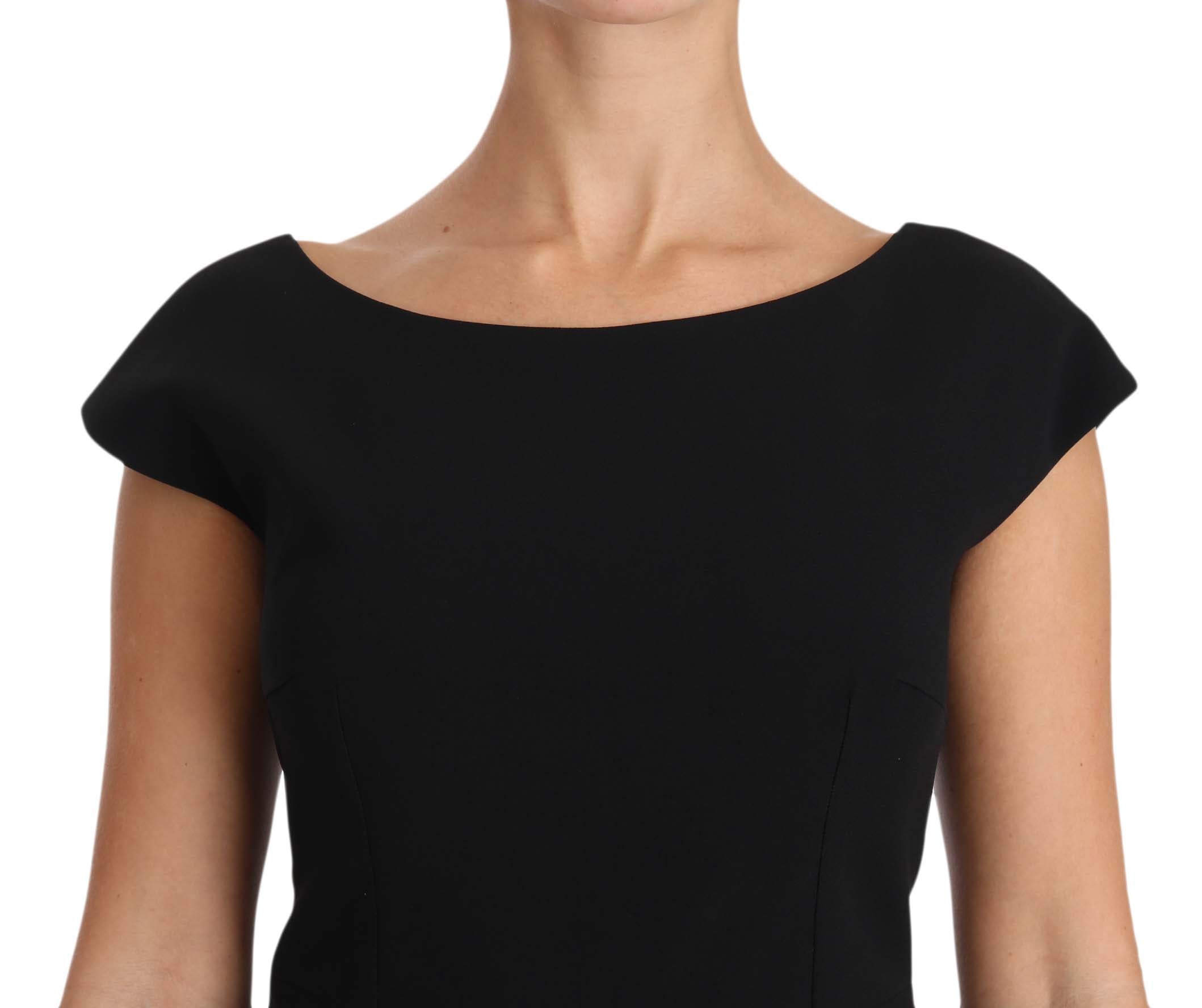 Elegant Black Maxi Sheath Dress - ventzia