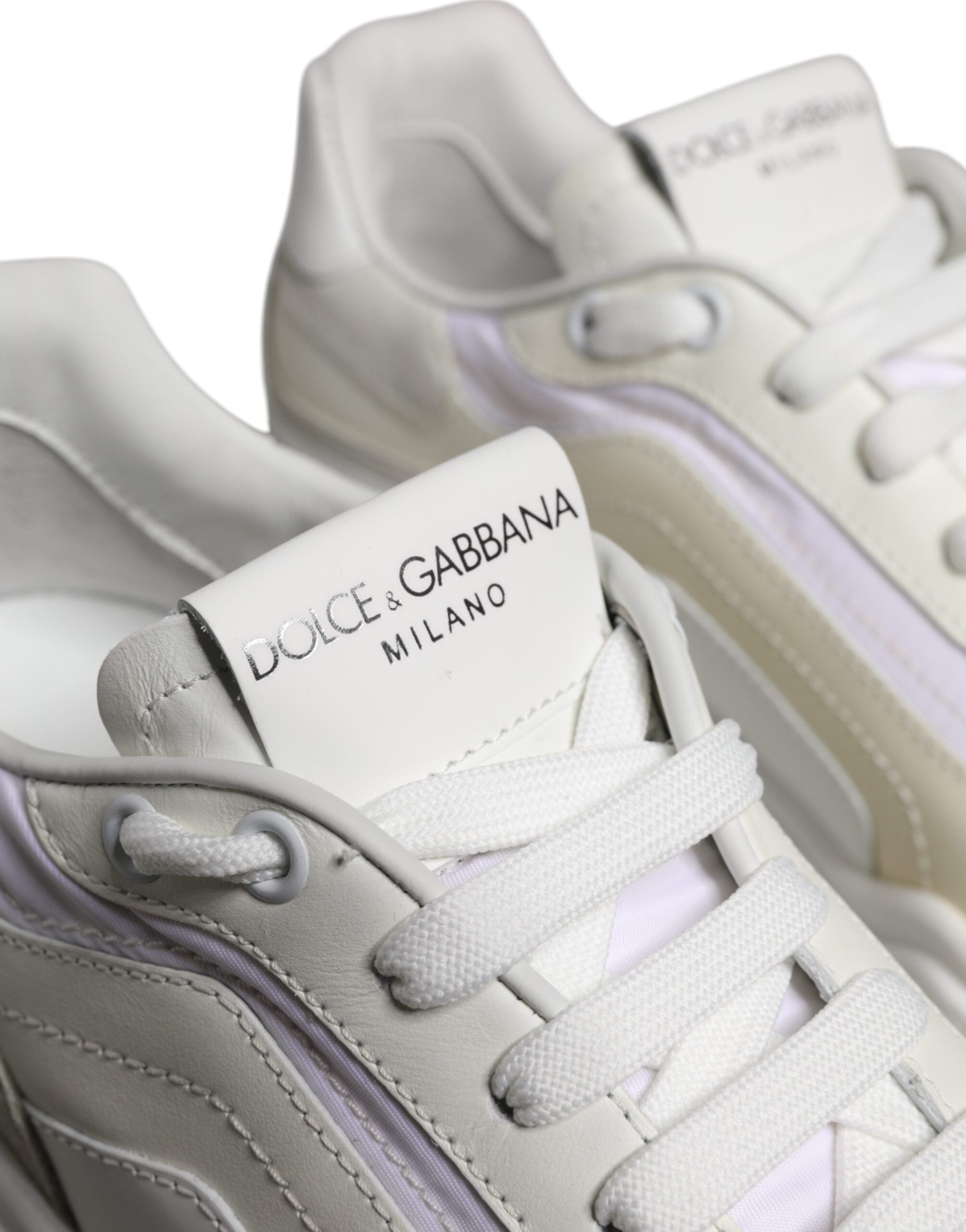 White Daymaster Low Top Sneakers Shoes - ventzia
