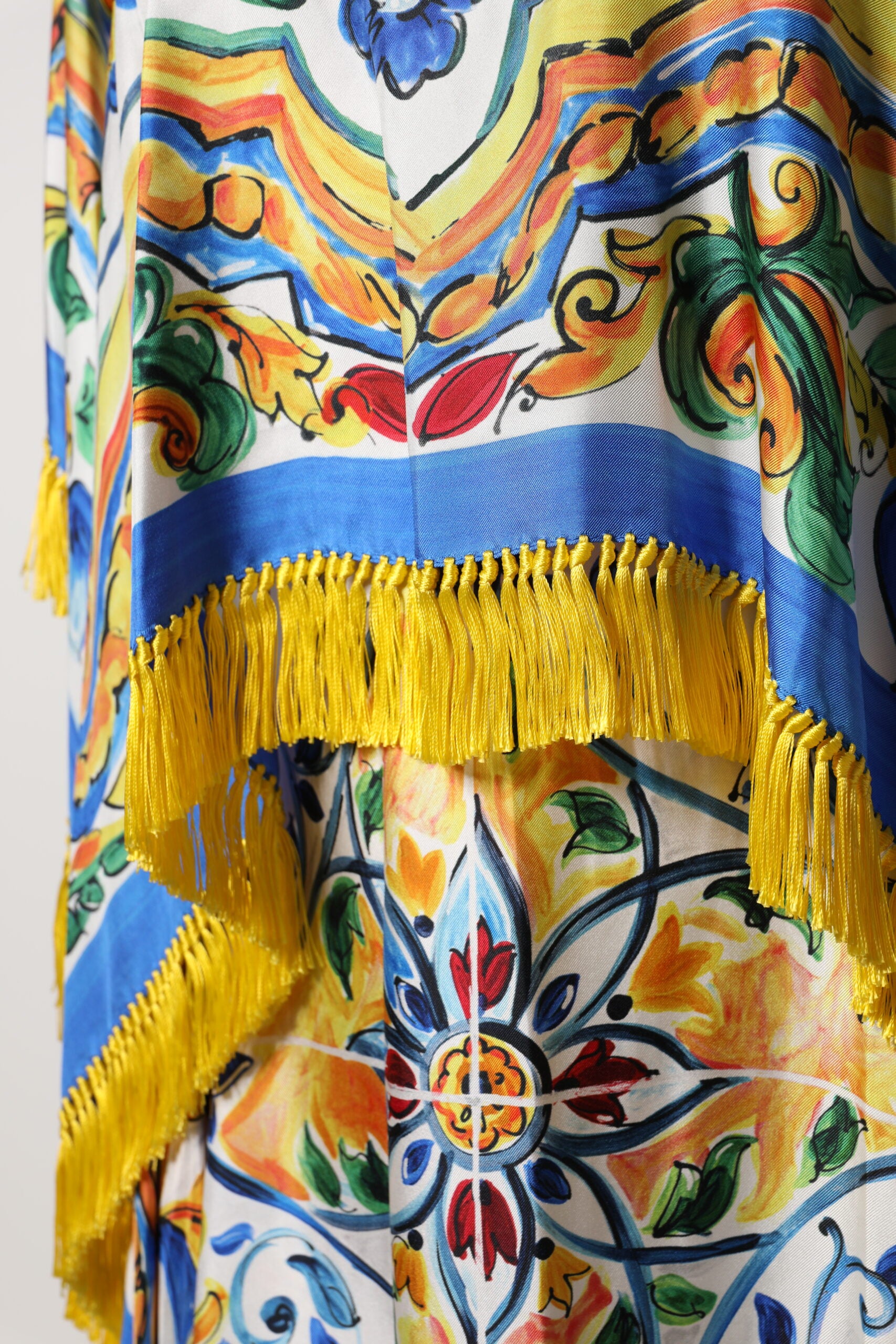 Multicolor Majolica Kaftan Short Sleeves Maxi Dress - ventzia