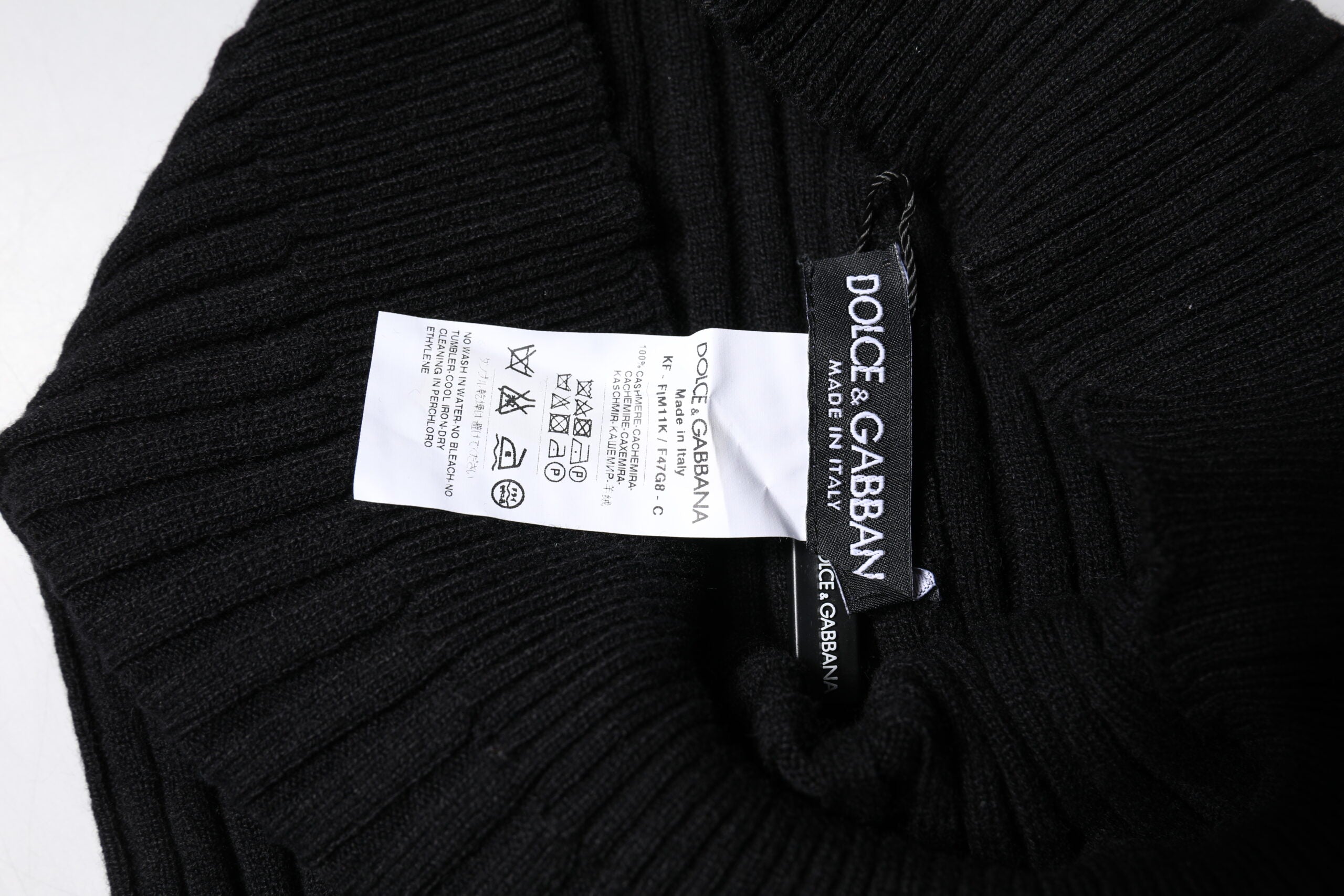 Black Cashmere Knitted Neck Warmer Foulard Scarf - ventzia