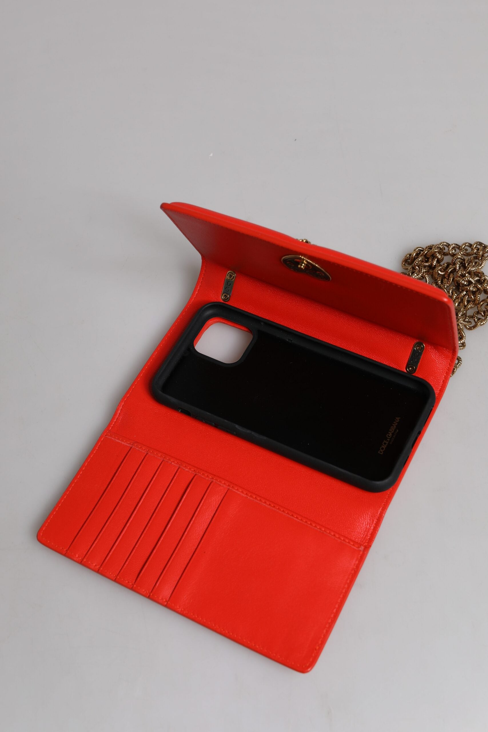 Red Quilted Devotion Crossbody Chain Phone Cover Bag - ventzia