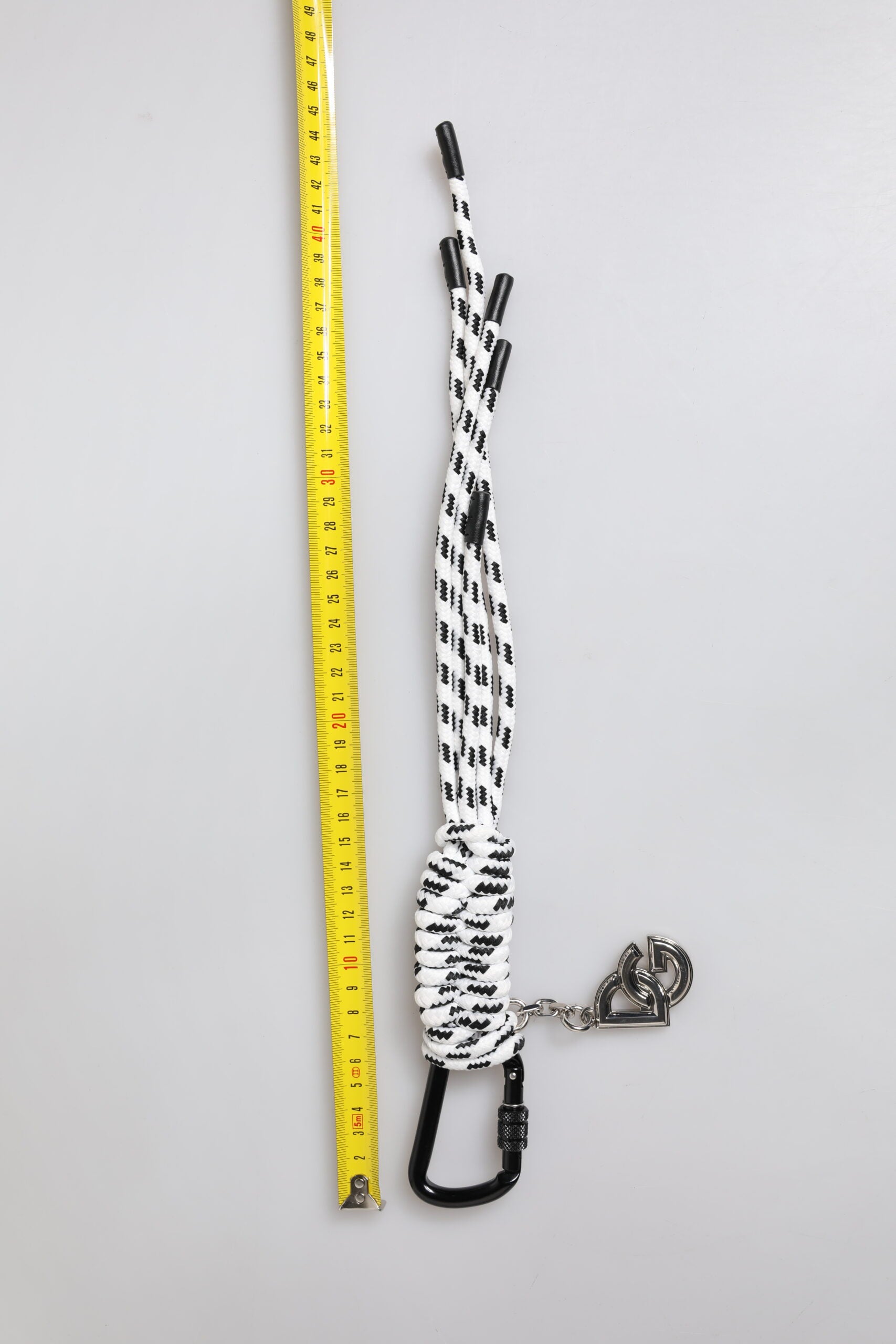 Multicolor Tape String DG Logo Keychain Polyester Keyring - ventzia