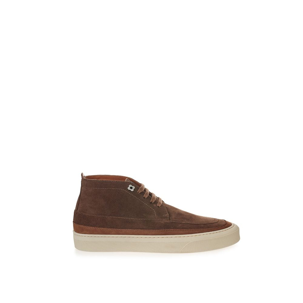 Elegant Suede Sneakers in Rich Brown - ventzia