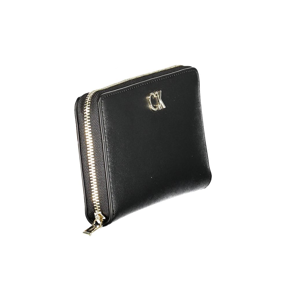 Black Polyethylene Women Wallet - ventzia