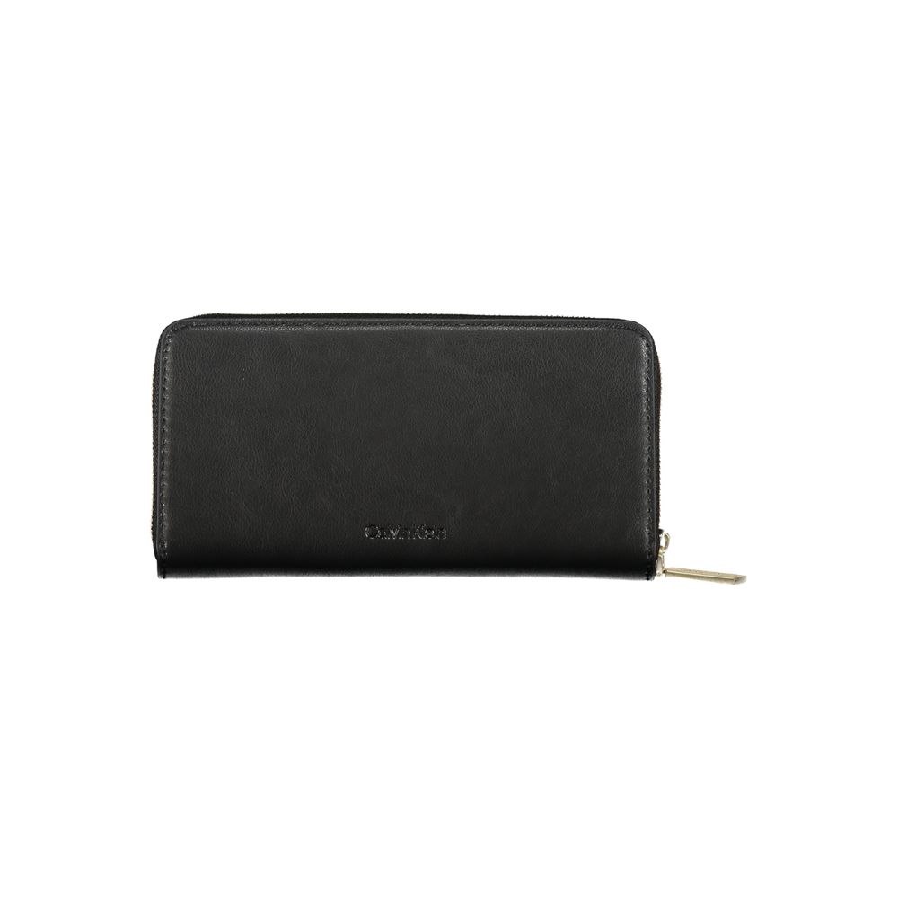 Elegant Multi-Compartment Designer Wallet - ventzia
