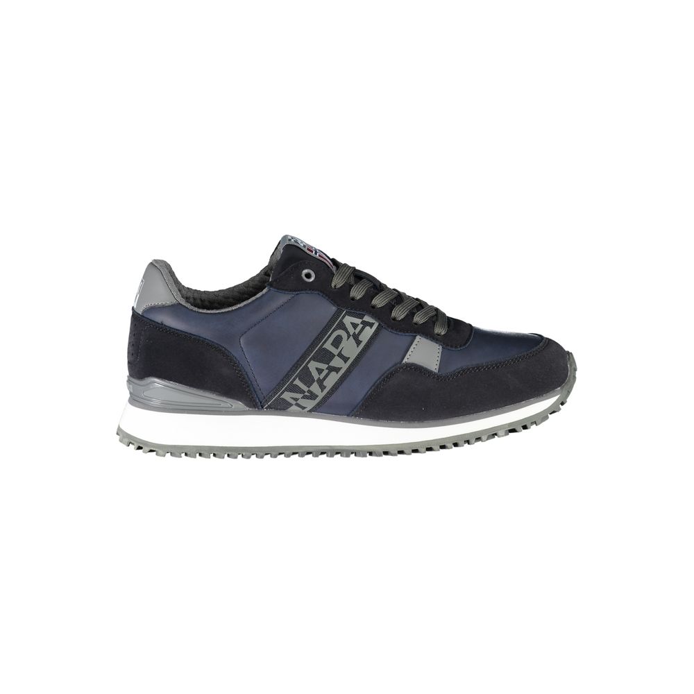 Sleek Contrasting Sneakers with Signature Style - ventzia