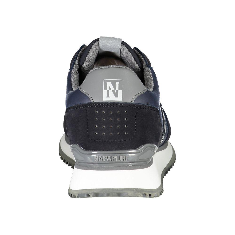 Sleek Contrasting Sneakers with Signature Style - ventzia