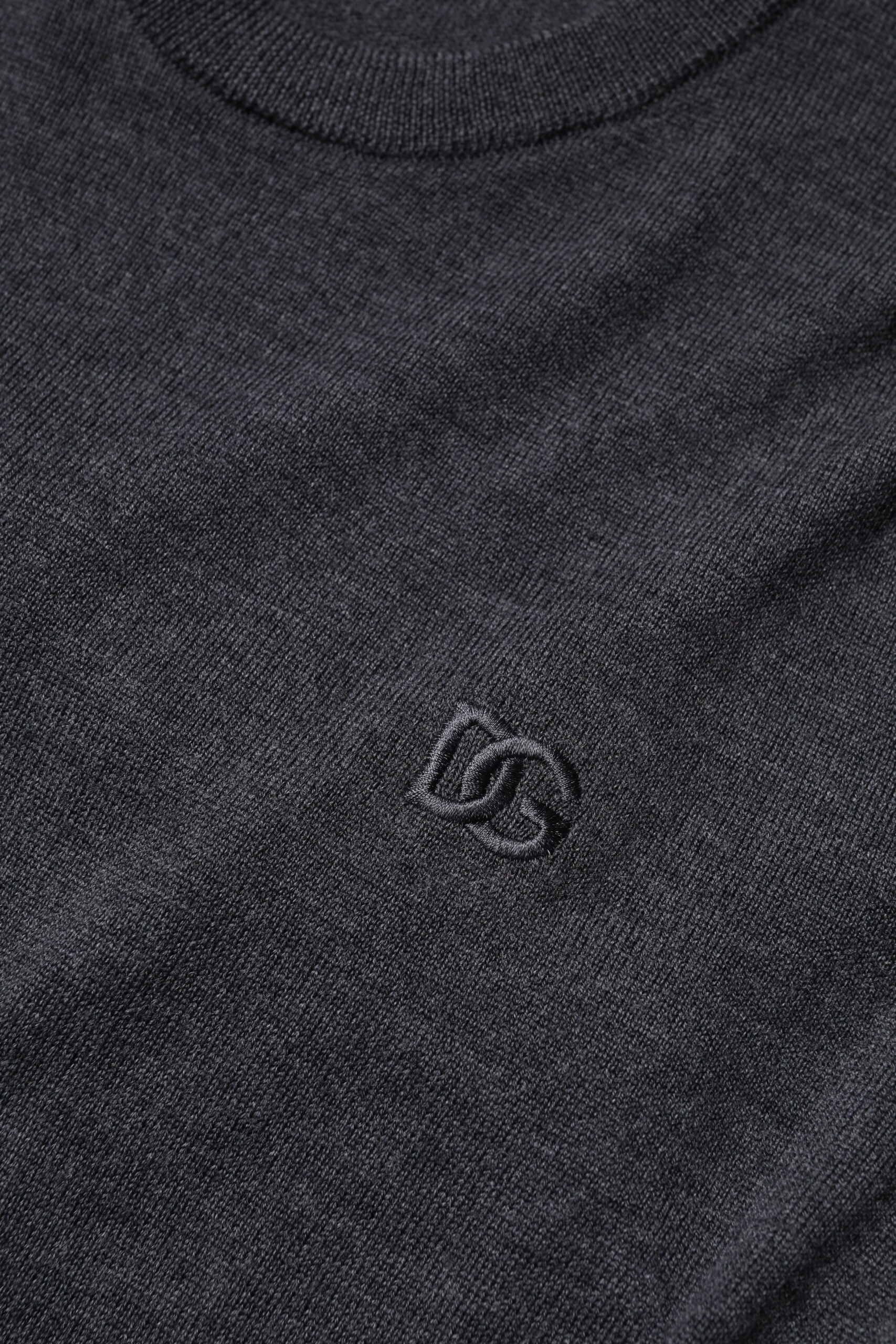 Gray Wool Logo Knitted Men Pullover Sweater - ventzia