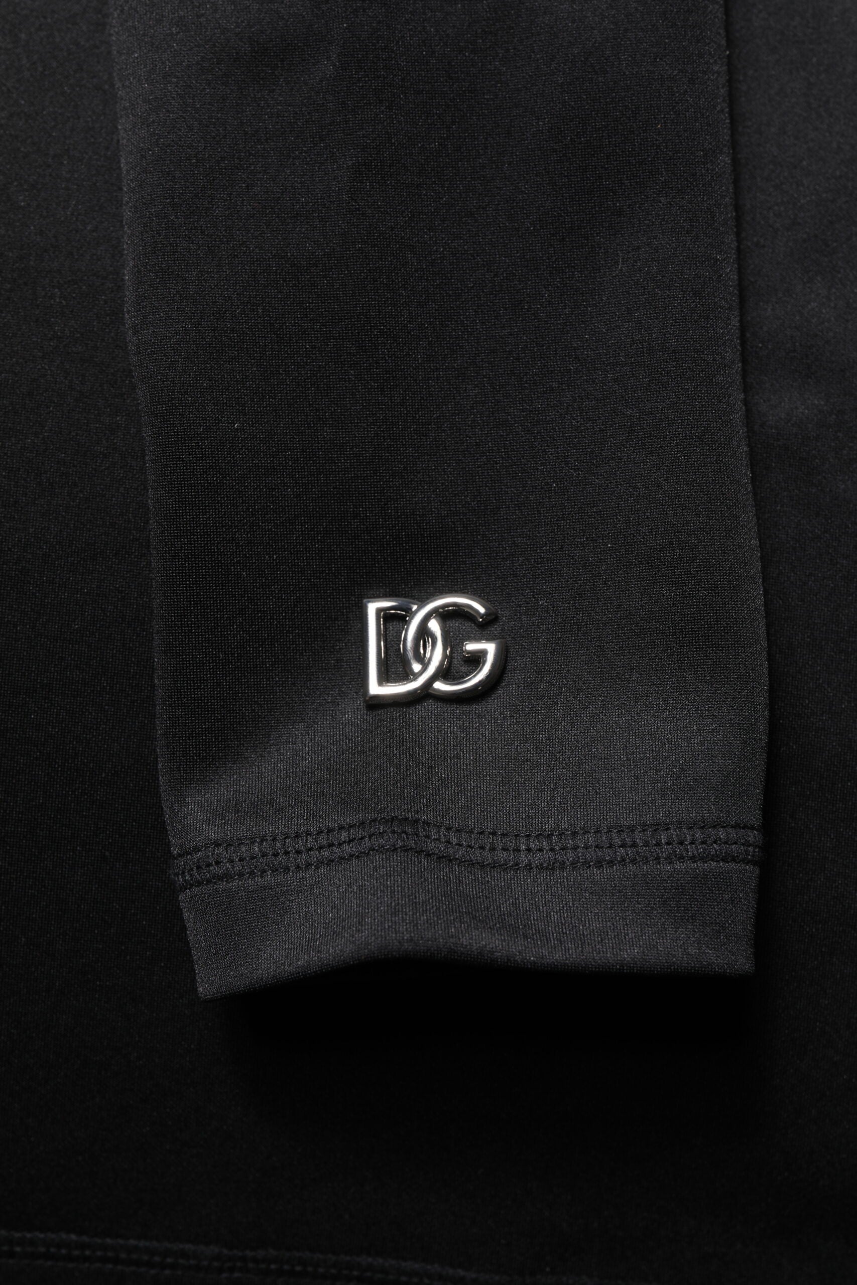Black Polyester Turtleneck Pullover Sweater - ventzia