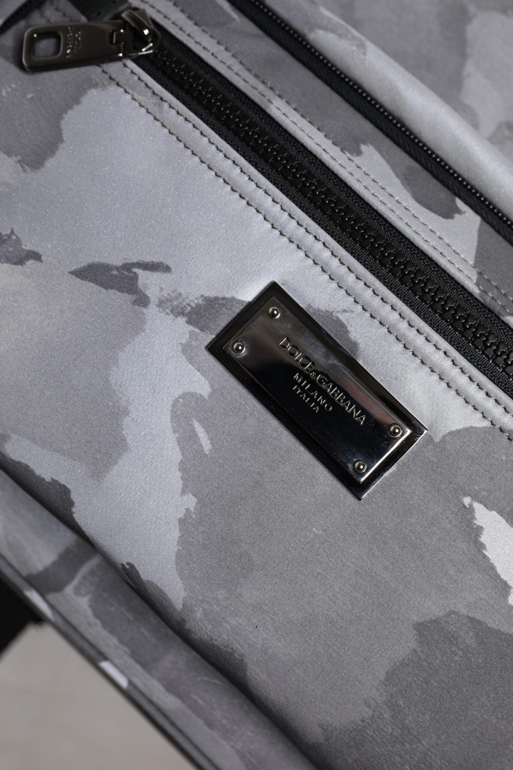 Gray Cotton Camouflage Logo Plaque Backpack Bag - ventzia