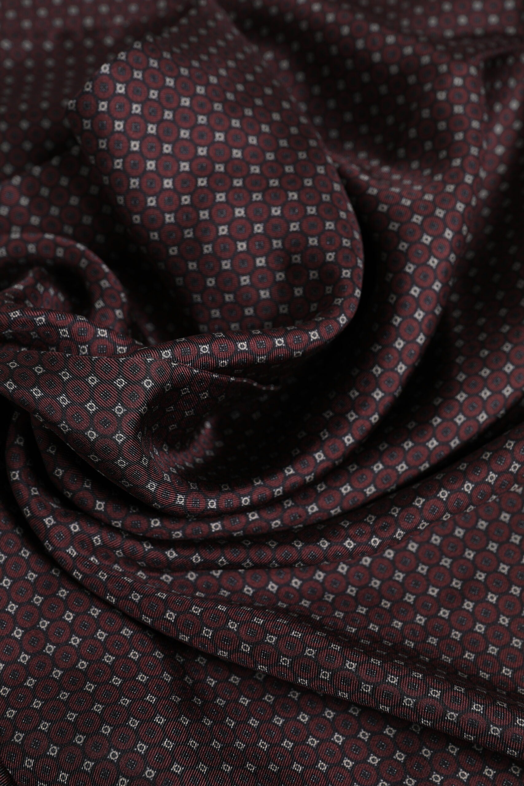 Maroon Dotted Silk Fringes Foulard Scarf - ventzia
