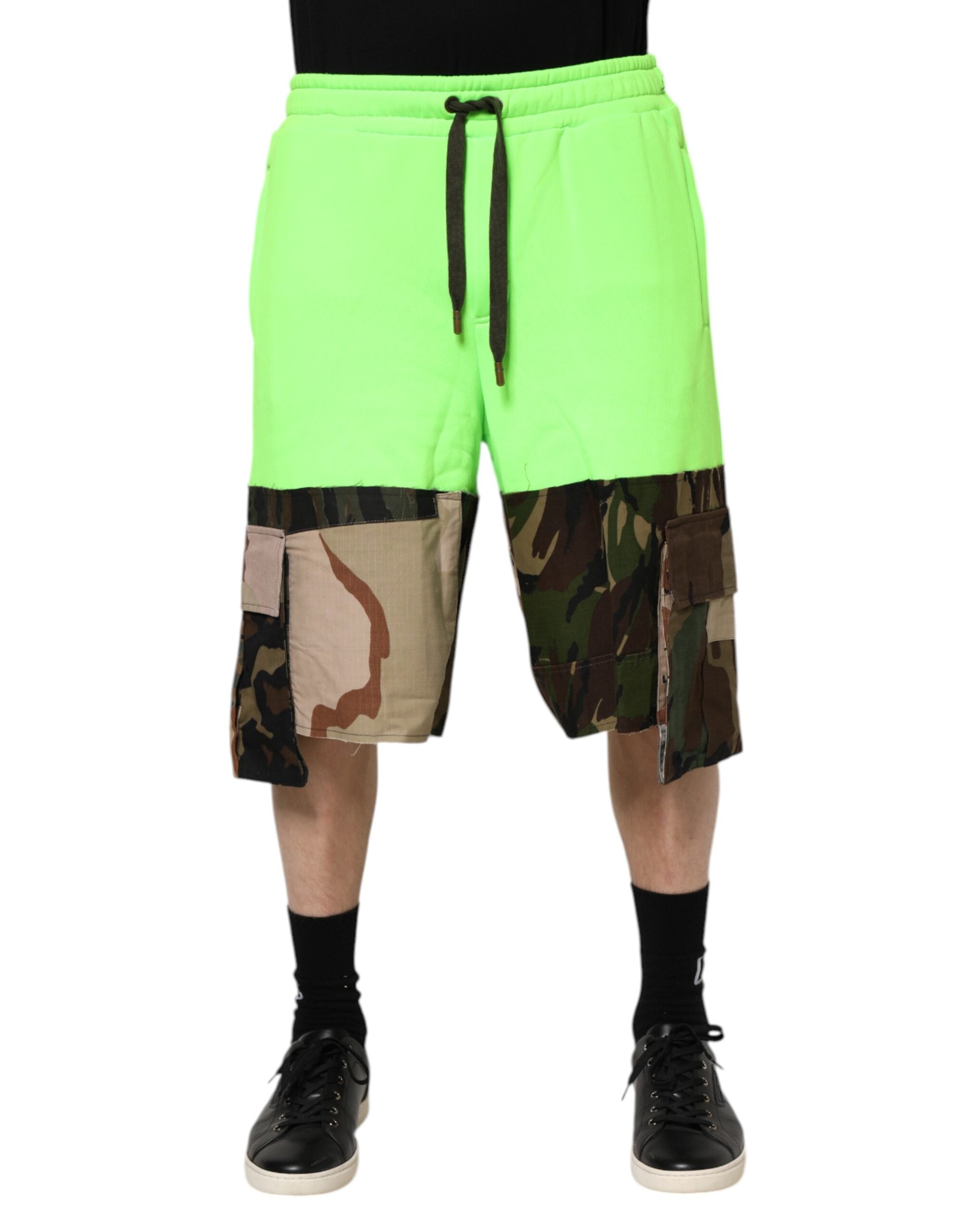 Green Patchwork Cargo Bermuda Men Shorts - ventzia