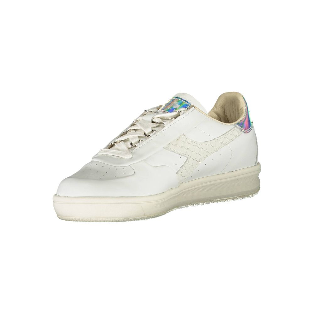 White Fabric Sneaker - ventzia