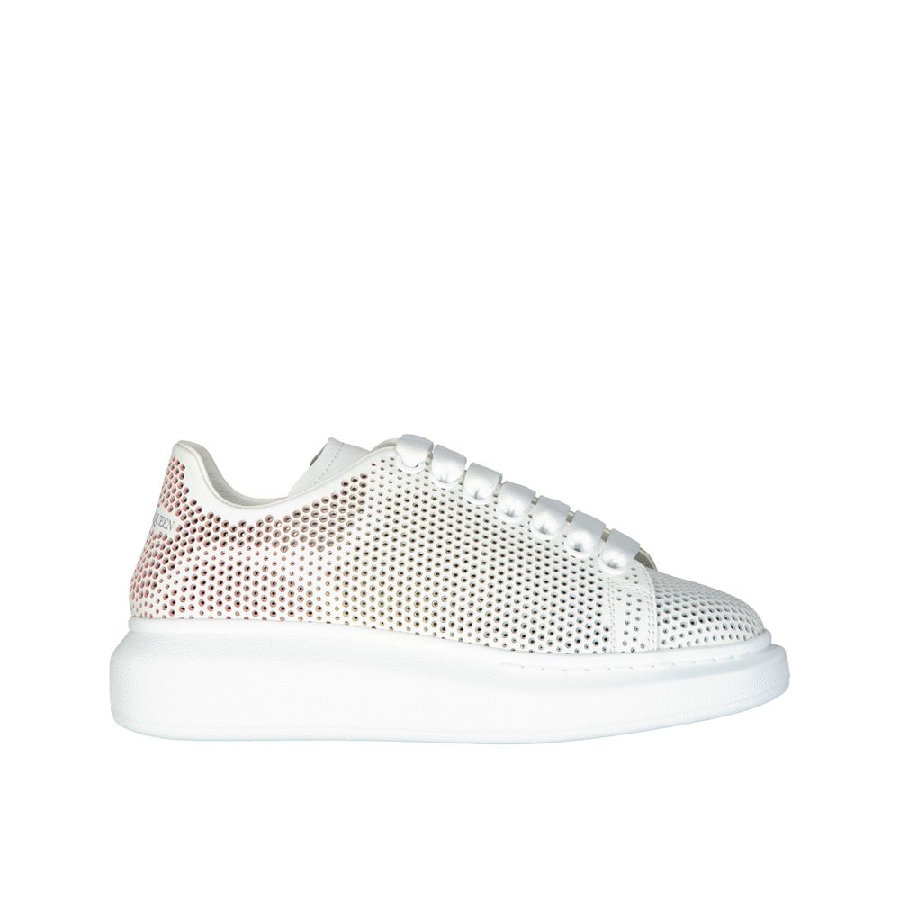 Oversized Dotted Cut-Out Sneakers - ventzia