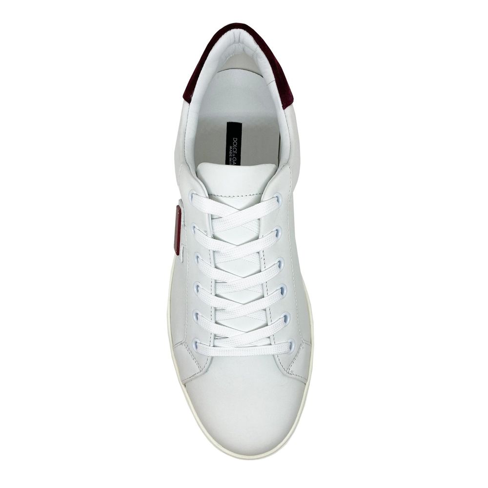 Logo Leather Sneakers - ventzia