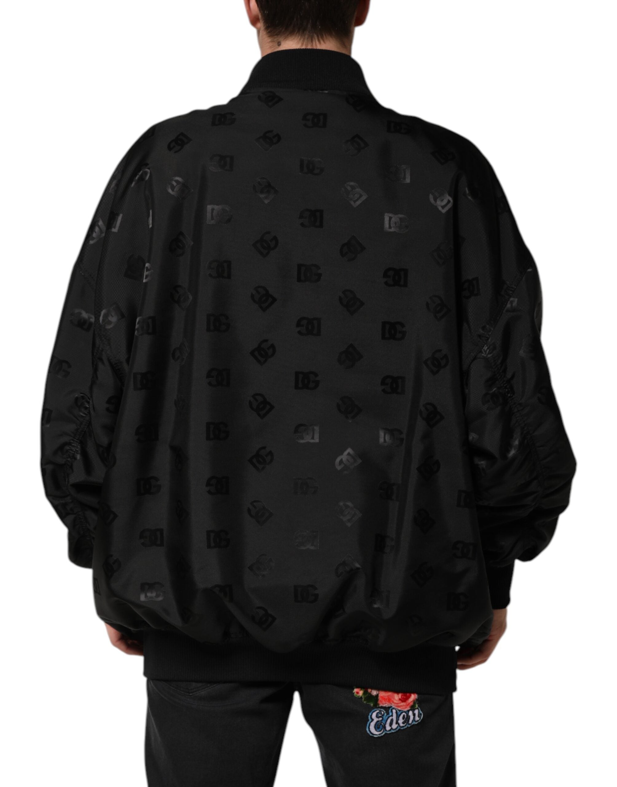 Black Cargo Windbraker Logo Mania Jacket - ventzia