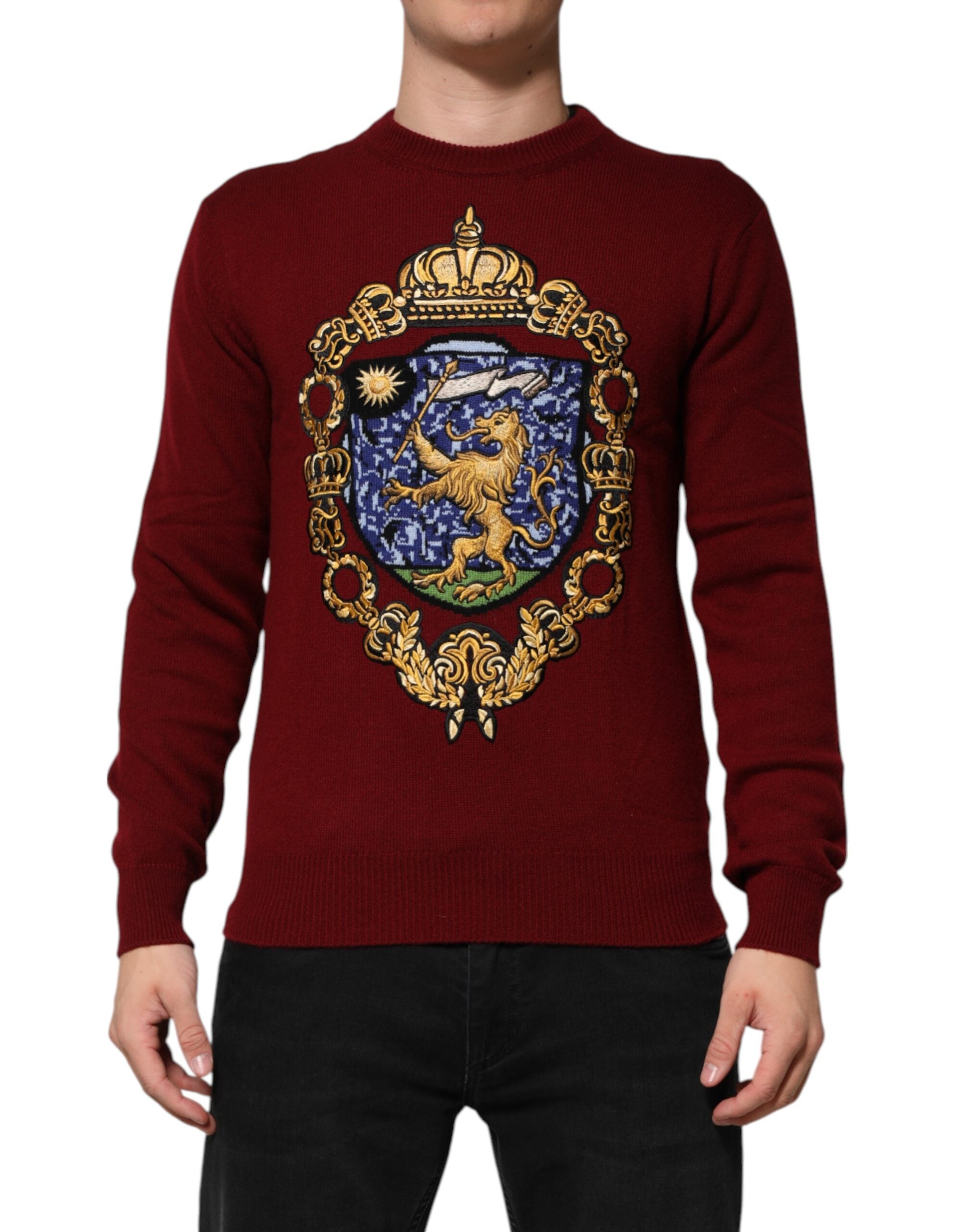 Burgundy Cashmere Lion Crest Pullover Sweater - ventzia